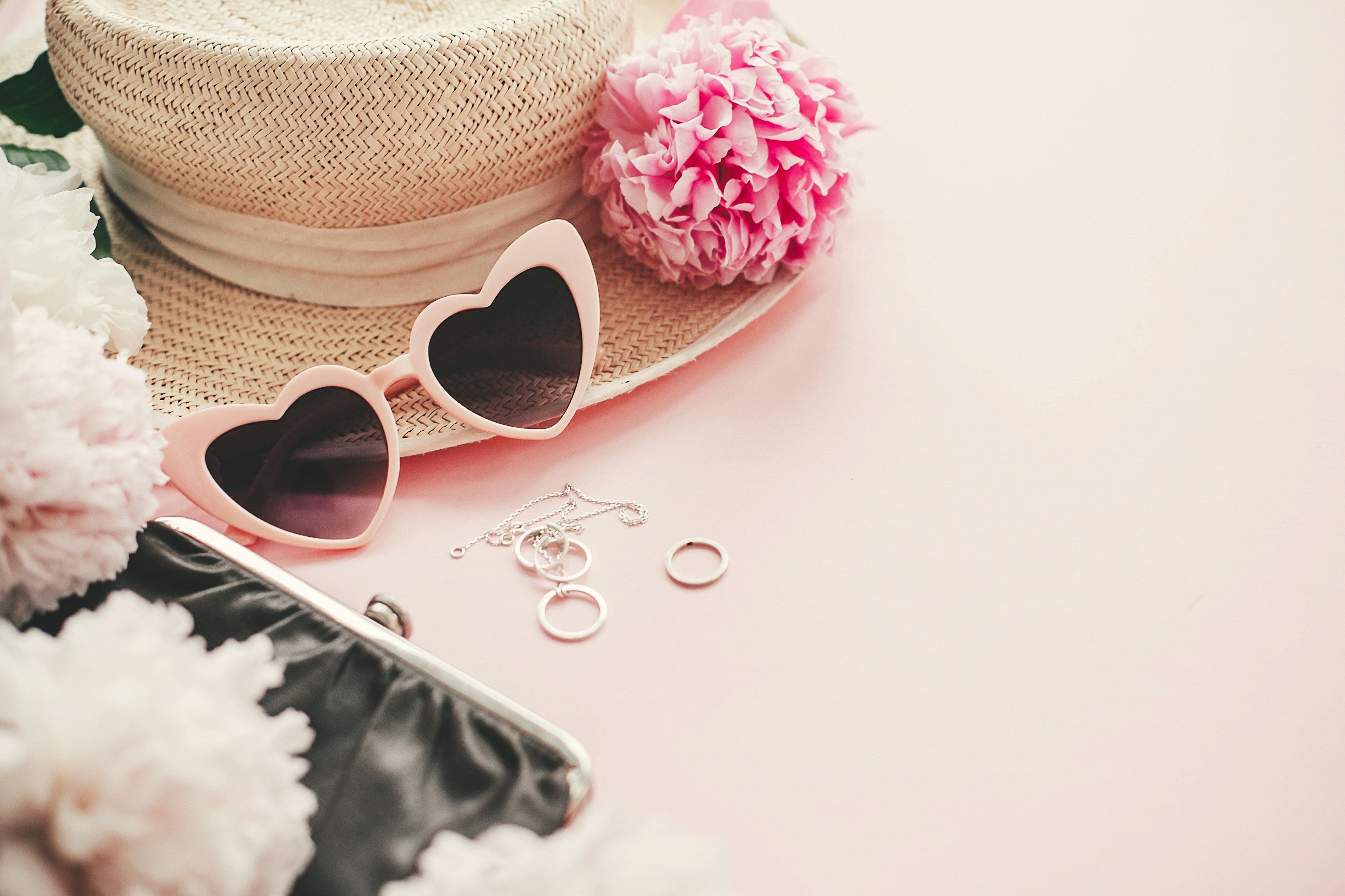 charm jewelry blog Canada BeCharmy styling tips